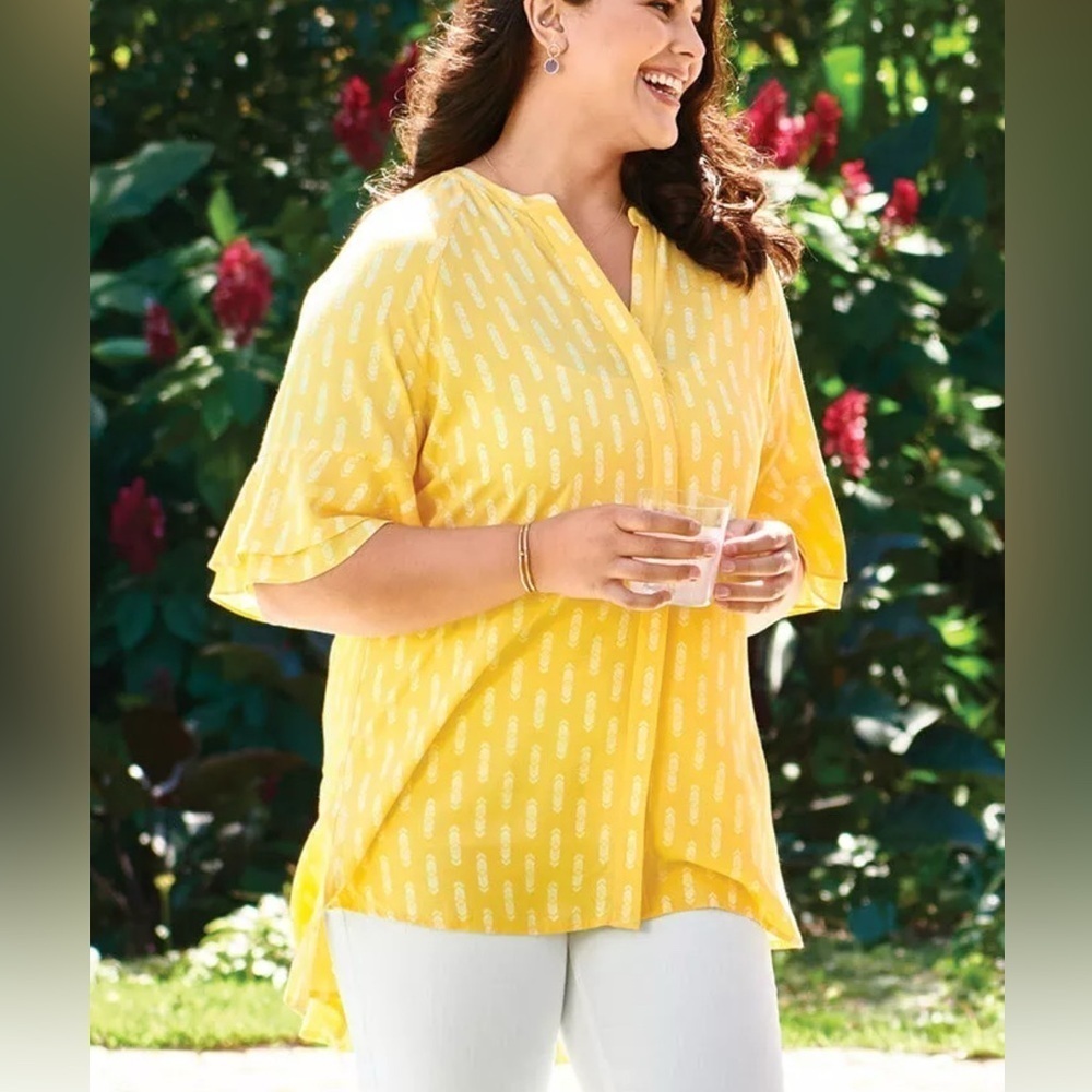 NWOT Matilda Jane Golden Hour Blouse Yellow/White Size M boho, feminine, flowy,